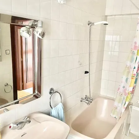 Apartamento Reconquista Apartment